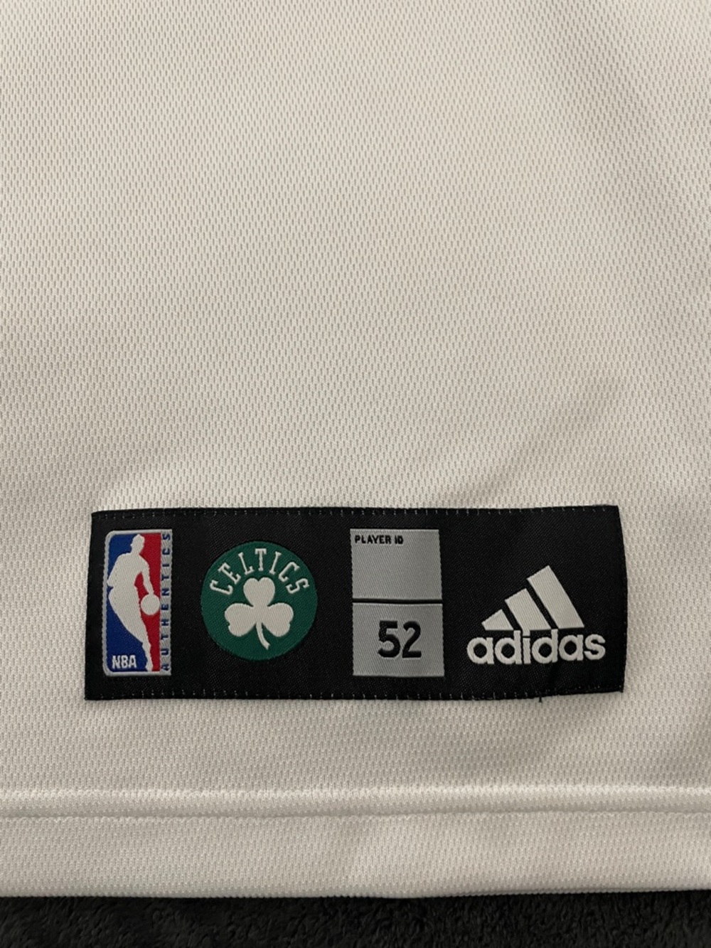 Boston Celtics #9 Rajon Rondo Jersey - Picture 2 of 7
